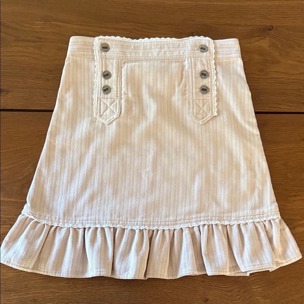 Marc Jacobs Cream Mini Skirt with Ruffle Hem